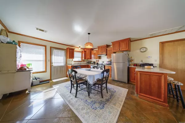 Augusta, AR 72006,213 S 1st Street