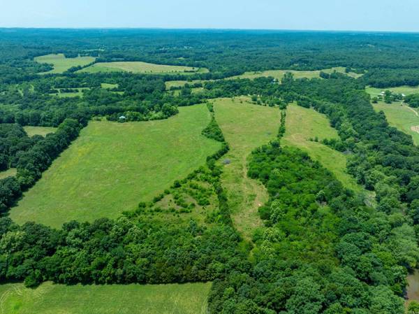 Evening Shade, AR 72532,56 Mac Ln