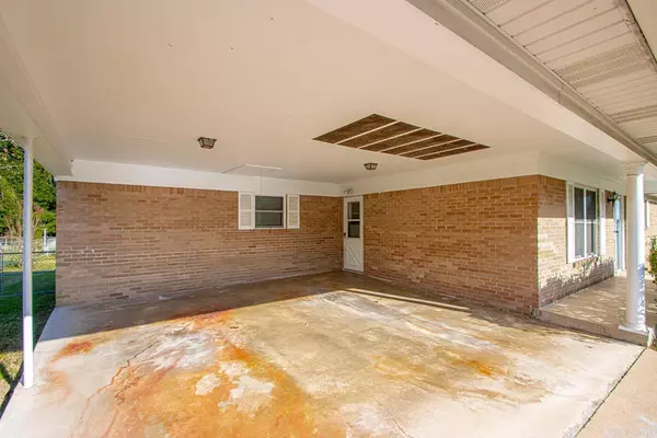 Hot Springs, AR 71913,202 Rector Heights Drive