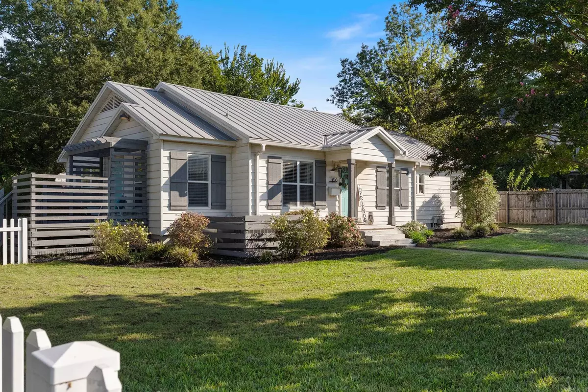 Conway, AR 72034,1836 Duncan Street