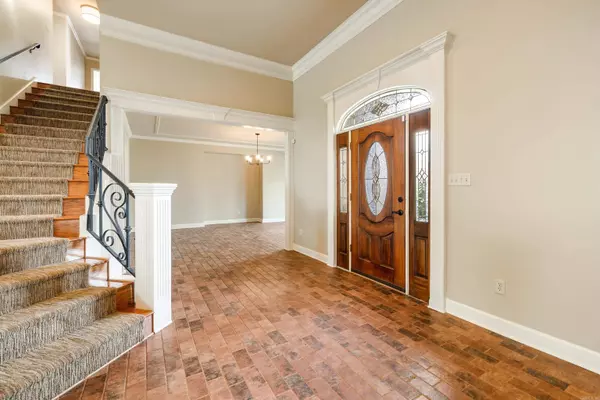 Benton, AR 72019,5006 Colonial Court