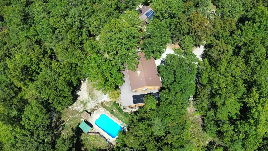 702 Old Dolph Road, Calico Rock, AR 72519