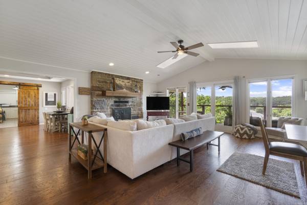 Bella Vista, AR 72715,37 Tiree Drive