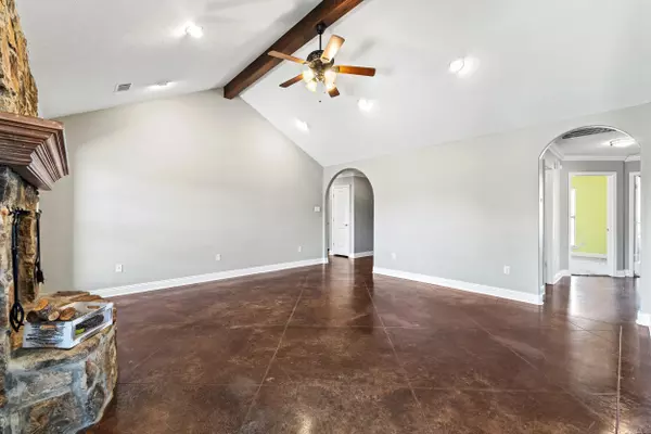 Conway, AR 72034,150 Merlot Drive