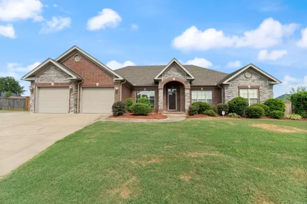 1310 Josita Circle, Conway, AR 72034