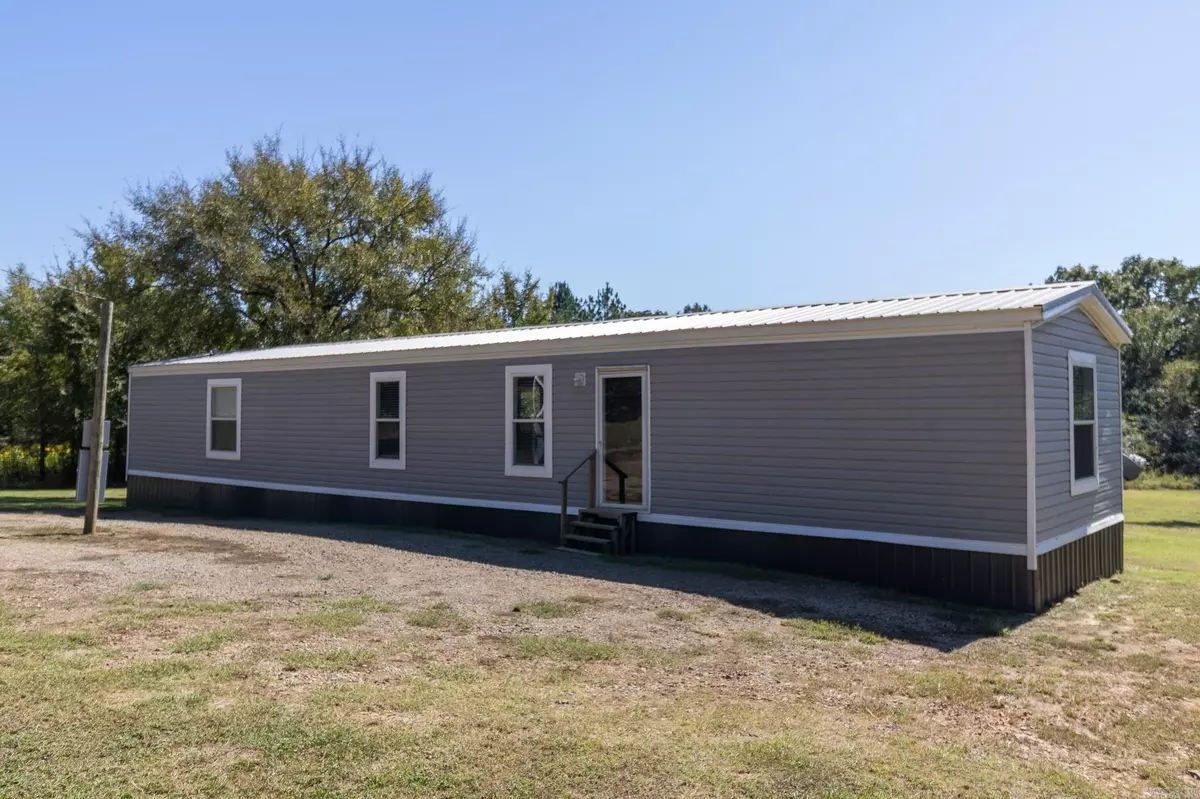 Clarksville, AR 72830,390 County Road 3222