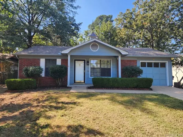 9 Smoking Oaks Drive,  Maumelle,  AR 72113