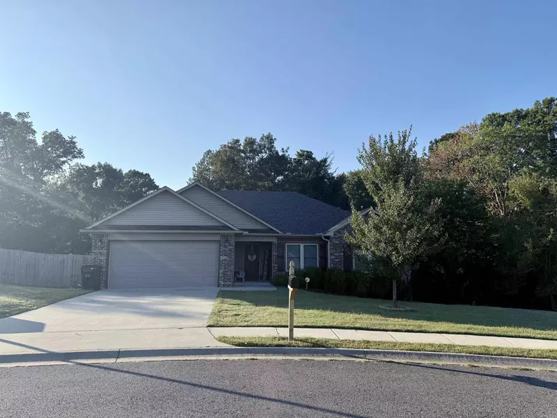 217 Cambridge Drive, Hot Springs, AR 71913