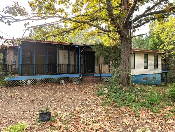 992 McClendon Road, Hot Springs, AR 71901
