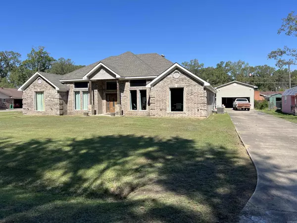 Pine Bluff, AR 71603,4207 Mayberry