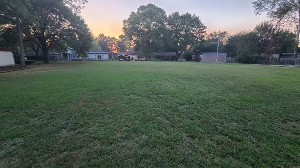 Newport, AR 72112,000 Forrest Drive