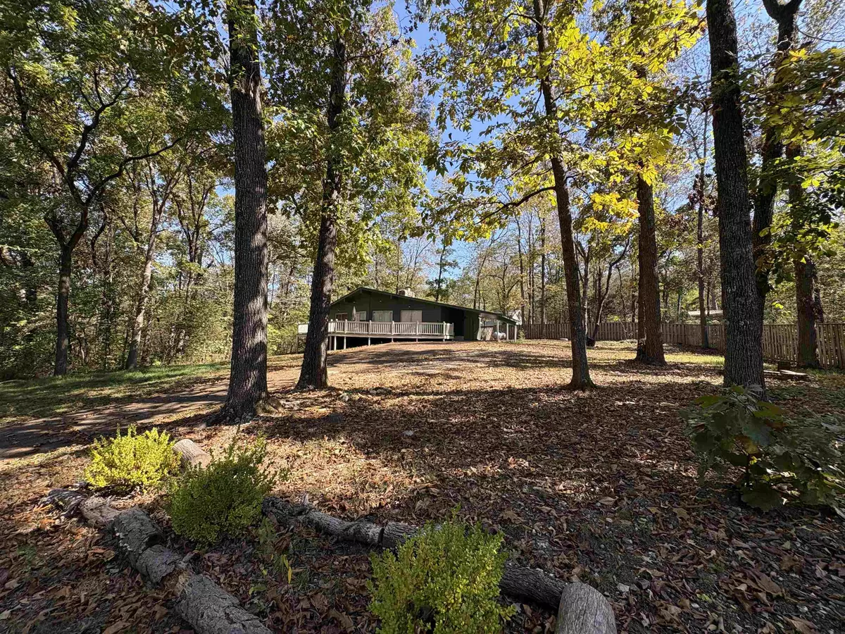 Cherokee Village, AR 72529,99 E Lakeshore Drive