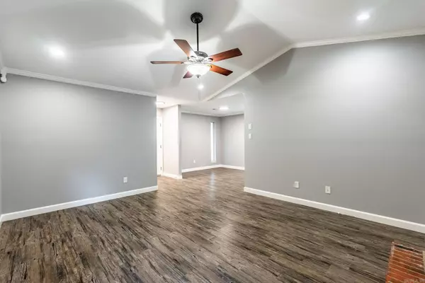 Little Rock, AR 72211,34 Forest Circle