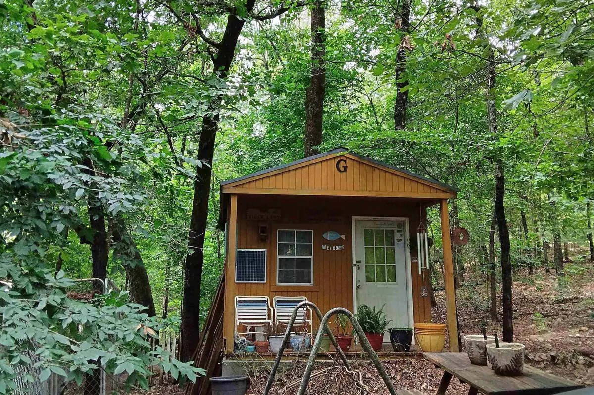 Hardy, AR 72542,8329 Nine Mile Ridge Road