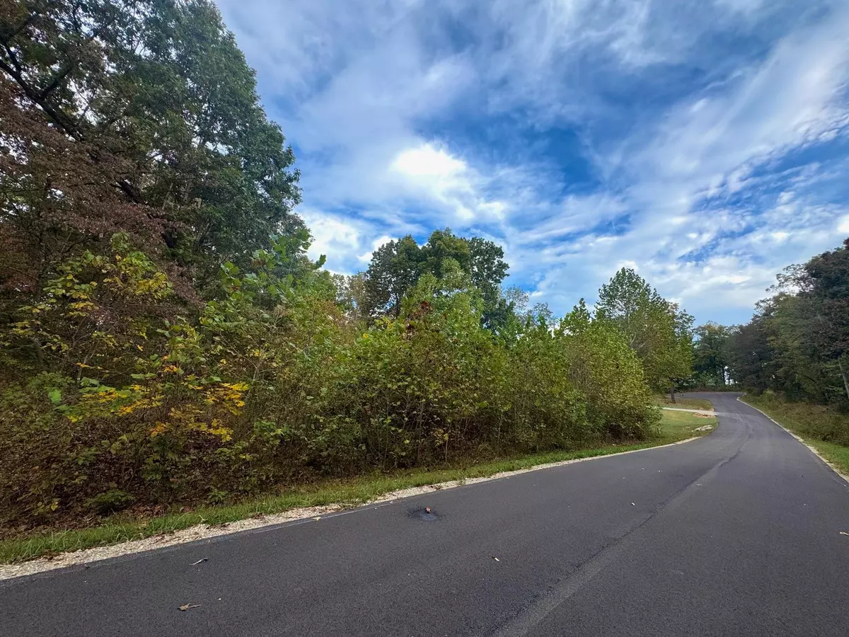 Ash Flat, AR 72513,Address not disclosed