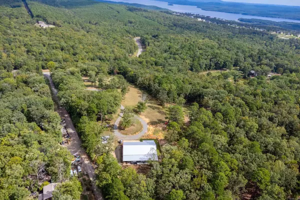 Bigelow, AR 72016,9 Smith Lane