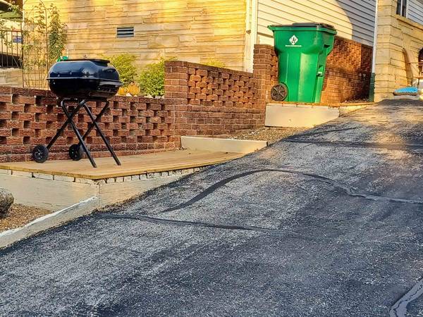 Horseshoe Bend, AR 72512-3328,312 Royal Drive