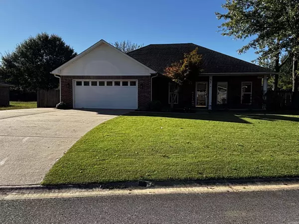 51 Donna Kay Drive, Greenbrier, AR 72058-9579