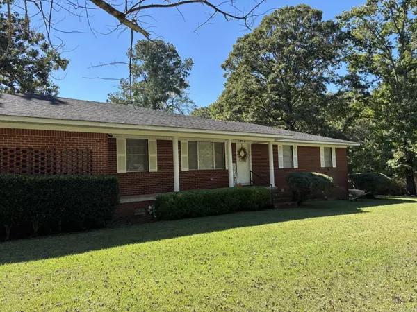 Camden, AR 71701-6424,1045 Woodlawn