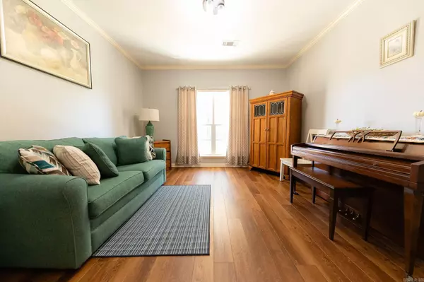 Kingsland, AR 71652,1290 N Hwy 189