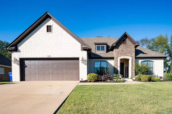 5120 Trinity Crossing Drive, Conway, AR 72034