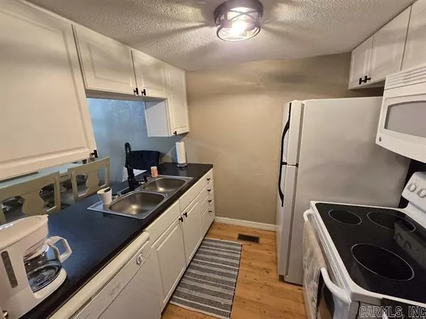 Fairfield Bay, AR 72088,601 Dave Creek Parkway ParkwayUnit 83