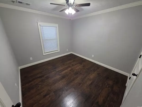 Ward, AR 72176,285 Pine Valley Road