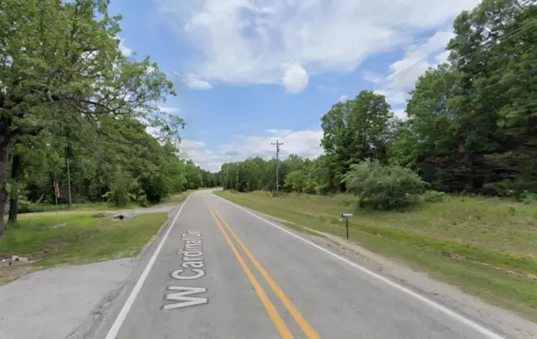 Horseshoe Bend, AR 72512,1515 W Cardinal Drive