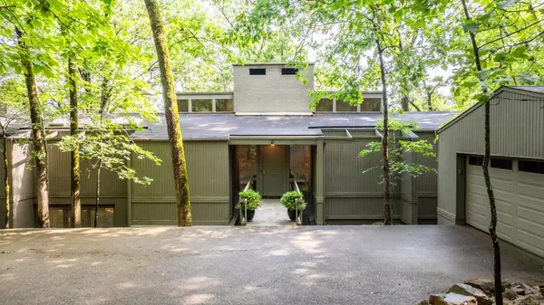 9 Timberlake Drive, Little Rock, AR 72207