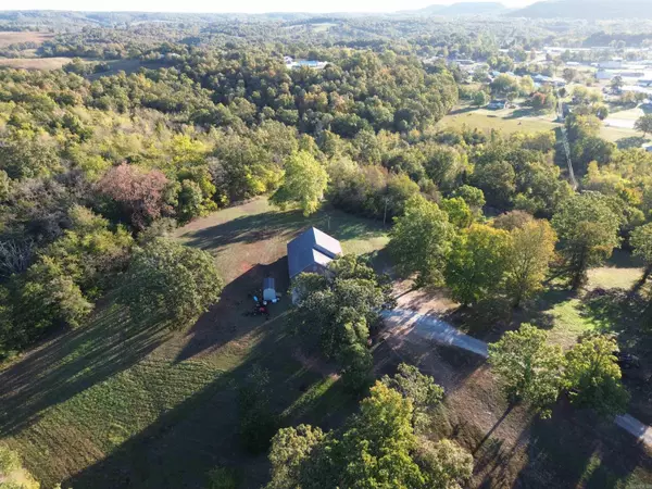 Marshall, AR 72650,112 Turney Drive