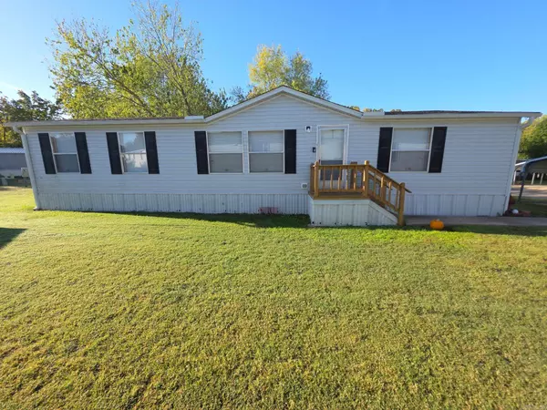 1215 Glenbriar Court, Mountain Home, AR 72653