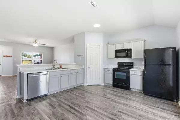 Benton, AR 72015,2421 Kenneth Drive
