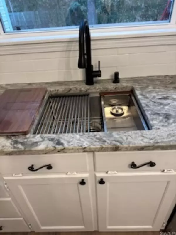 Camden, AR 71701,1179 Pinecrest Dr