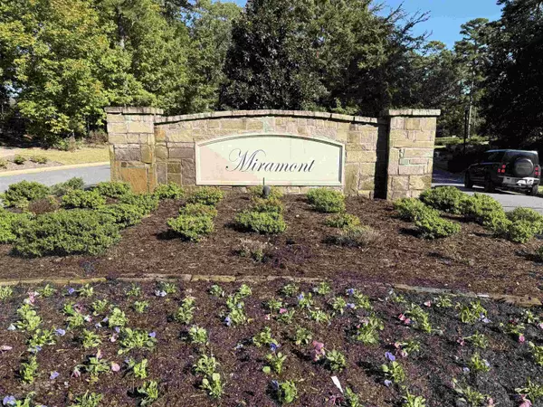 40 Miramont Circle, Little Rock, AR 72223