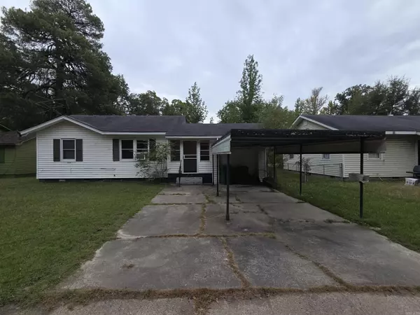 2002 W 29Th Avenue, Pine Bluff, AR 71603