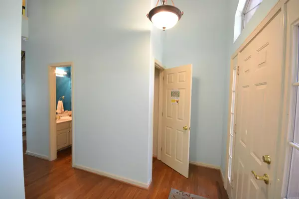 Little Rock, AR 72211,1910 Cherrybend Drive