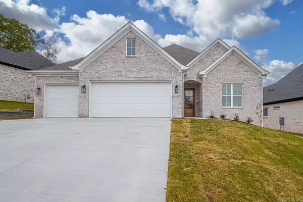 525 Valley Oak Dr, Sherwood, AR 72120