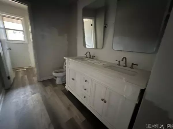 Paragould, AR 72450,200 Greene 765