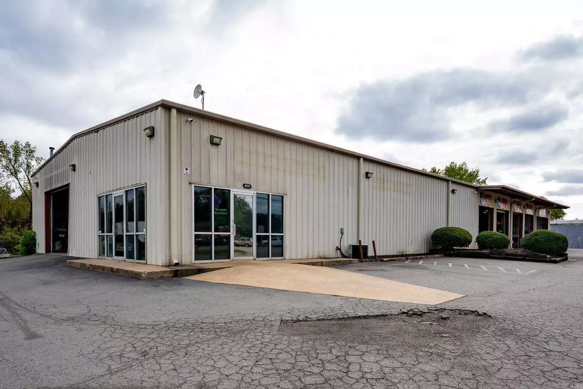 Little Rock, AR 72204,4511 Asher Avenue