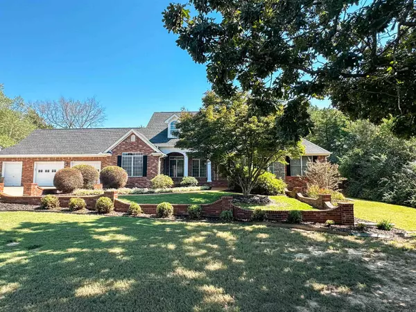 Searcy, AR 72143,105 Madalyn