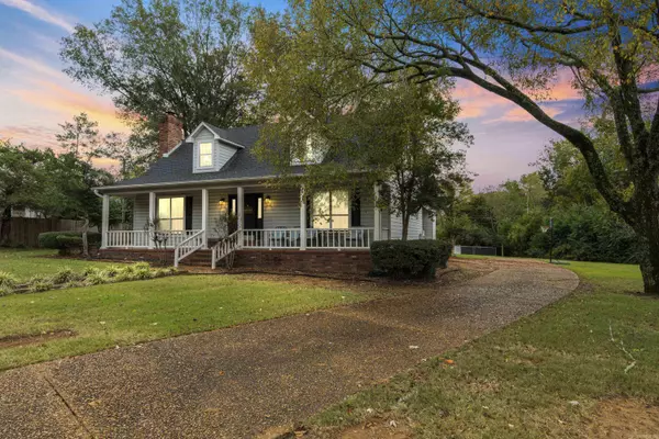 Searcy, AR 72143,10 Cathy Drive