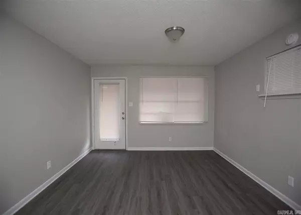 North Little Rock, AR 72118,516 Libby Ln