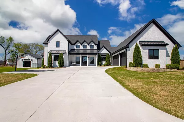 Benton, AR 72019,7509 S Shoreline