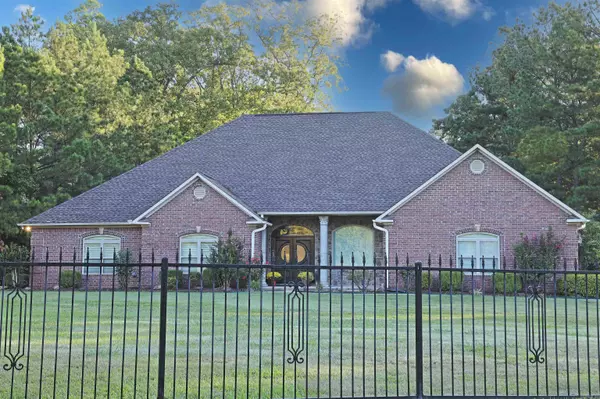 White Hall, AR 71602,13211 DOLLARWAY RD