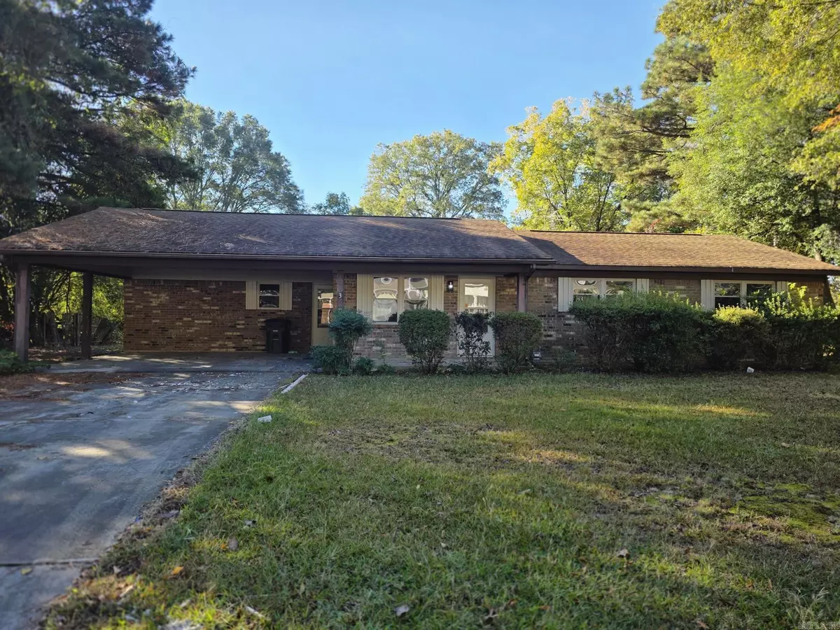 Searcy, AR 72143,3 Apache Drive