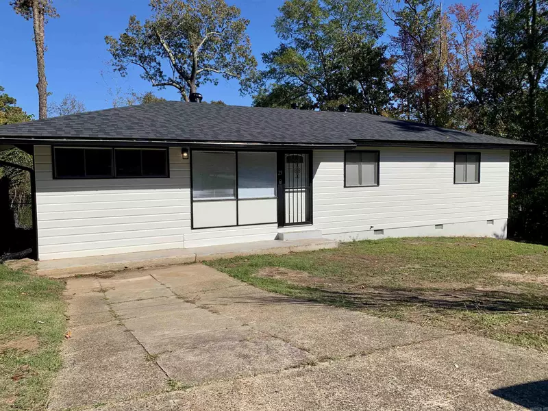 23 N Meadowcliff Dr., Little Rock, AR 72209