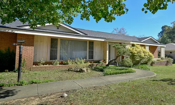 Mena, AR 71953-0000,1204 Texas Street