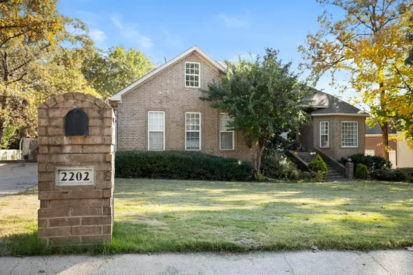 2202 Autumn Dr, Jonesboro, AR 72404