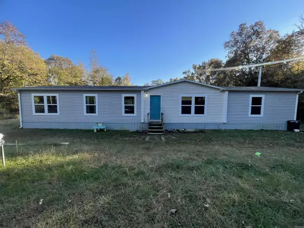 826 Polk Road 23, Cove, AR 71937