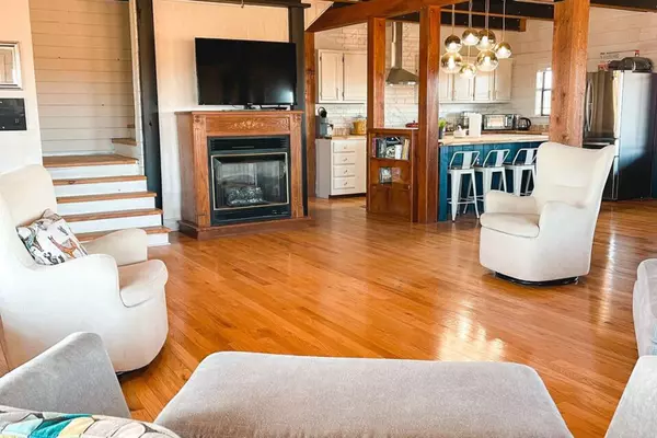 Mountain View, AR 72560,4770 Highway 9